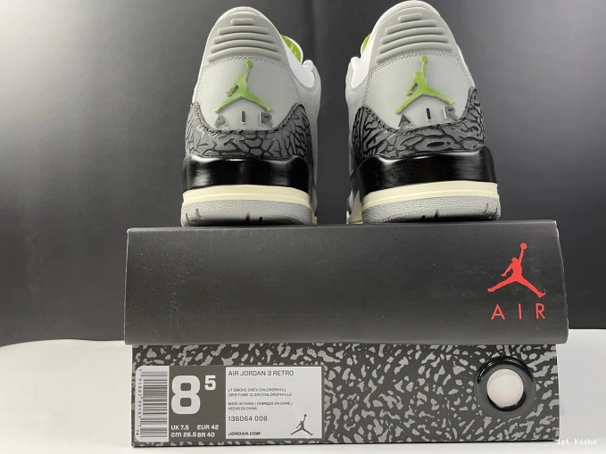 1st Kicks Shoes Jordan Chlorophyll Air Retro 136064-006 3 0803